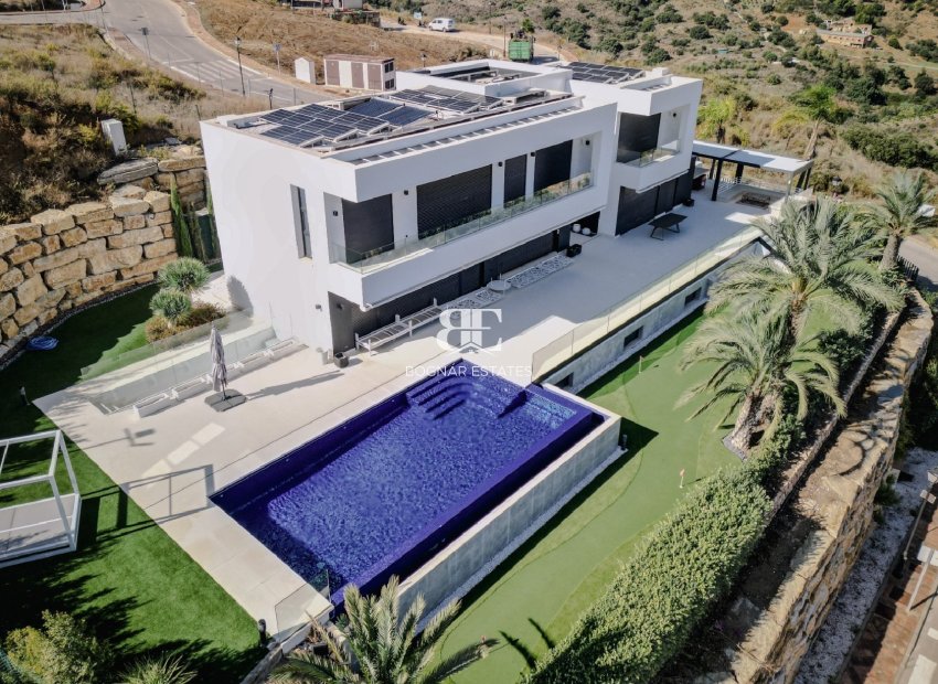 New Build - Villa -
Mijas