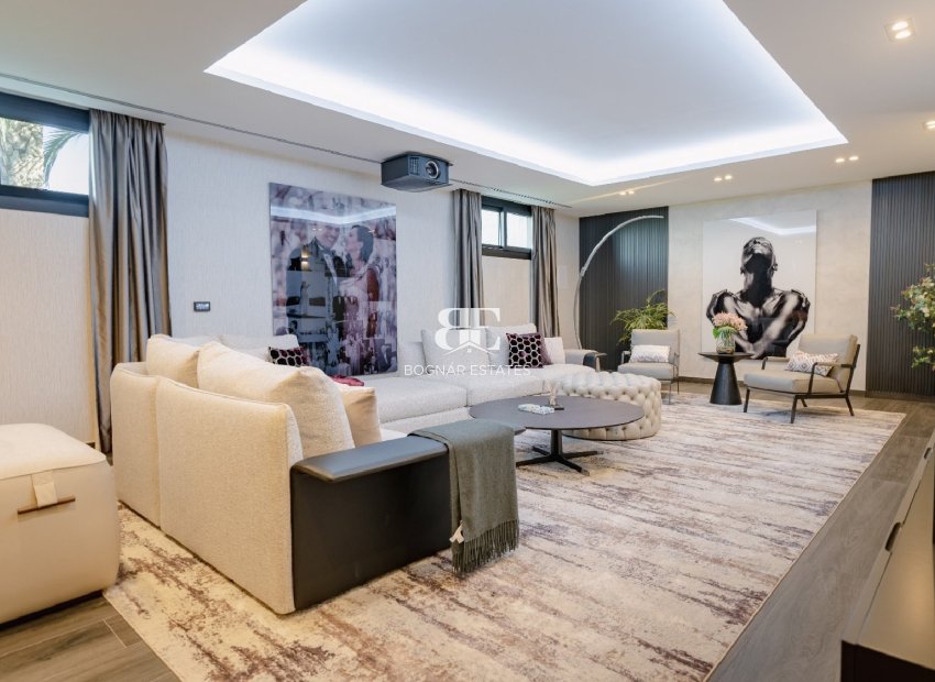 New Build - Villa -
Mijas