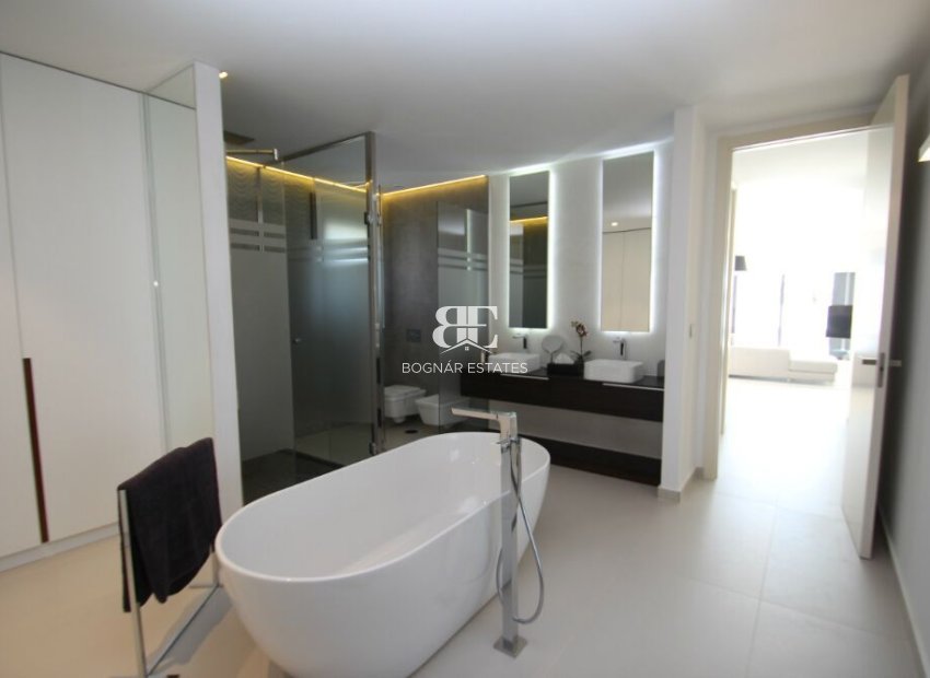 New Build - Villa -
San Miguel de Salinas