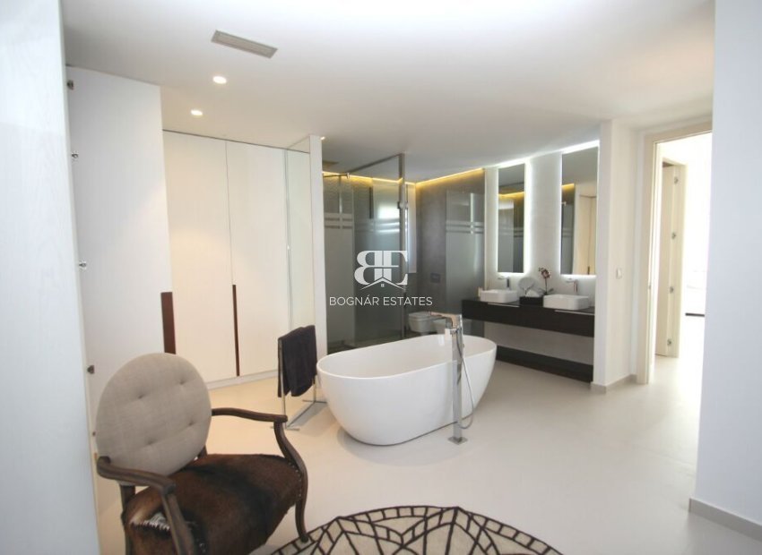 New Build - Villa -
San Miguel de Salinas