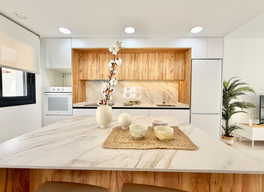 Nieuwbouw - high-bungalow -
Cox