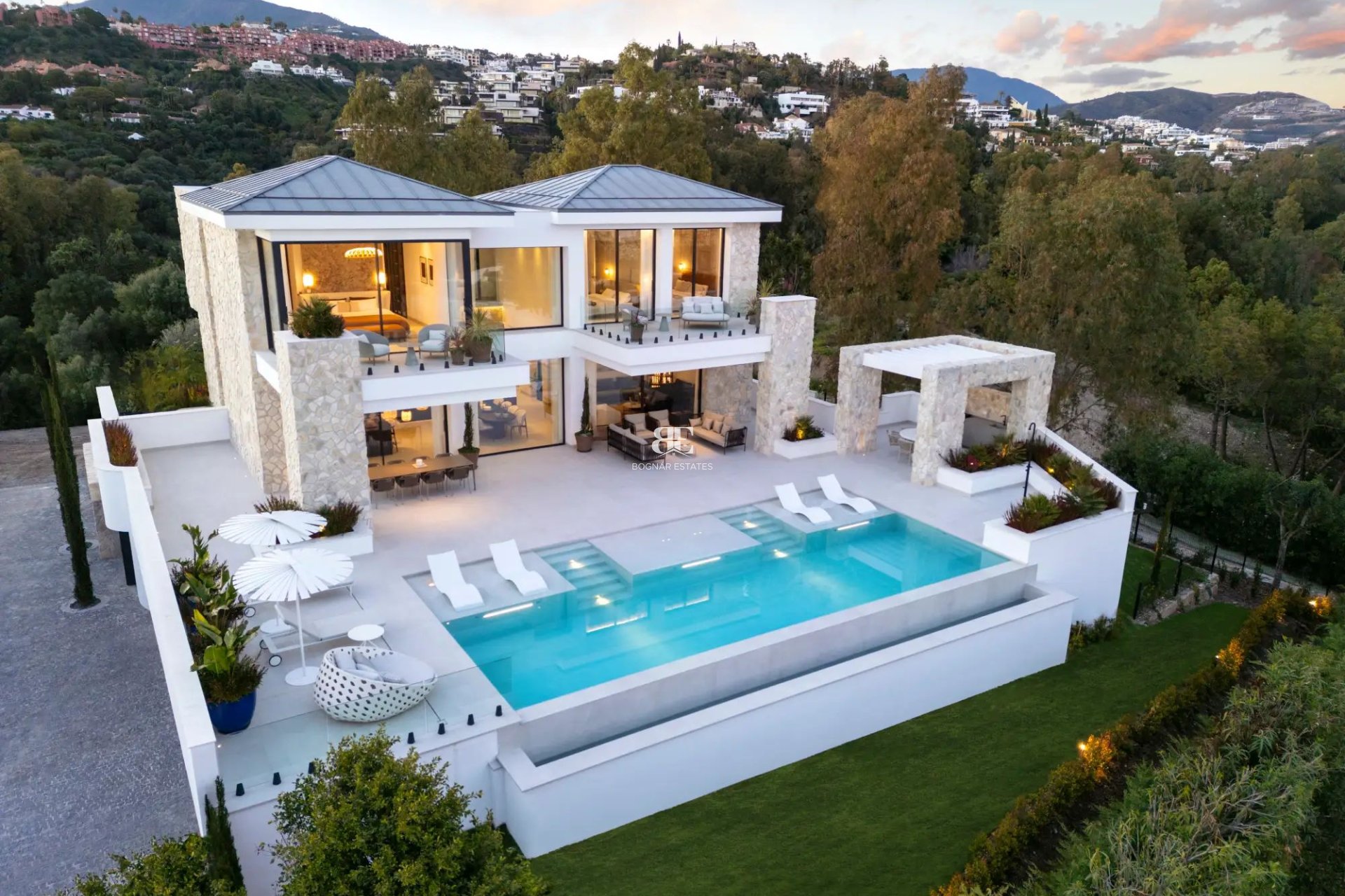 Nieuwbouw - Villa -
Benahavís