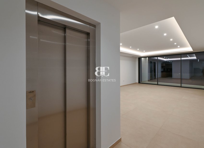 Nieuwbouw - Villa -
Calpe