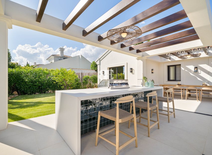 Nieuwbouw - Villa -
Marbella