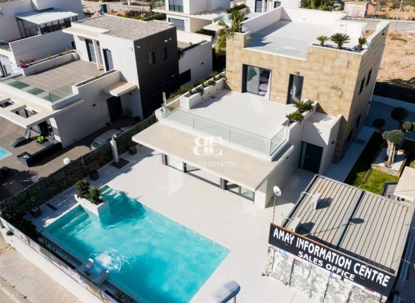 Nieuwbouw - Villa -
Orihuela Costa