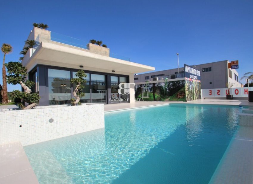 Nieuwbouw - Villa -
San Miguel de Salinas