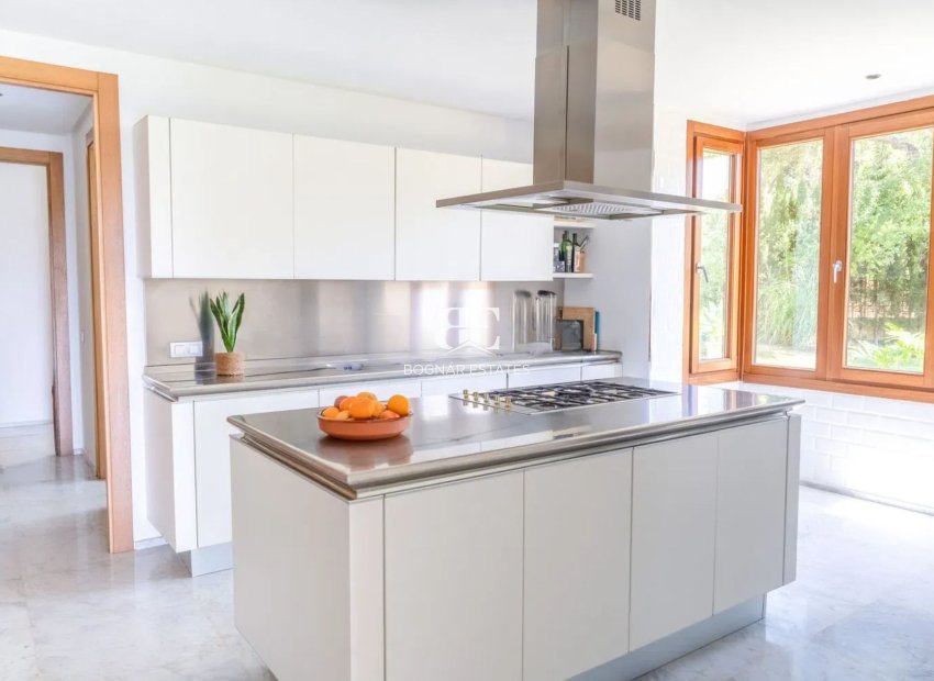 Nieuwbouw - Villa -
San Roque