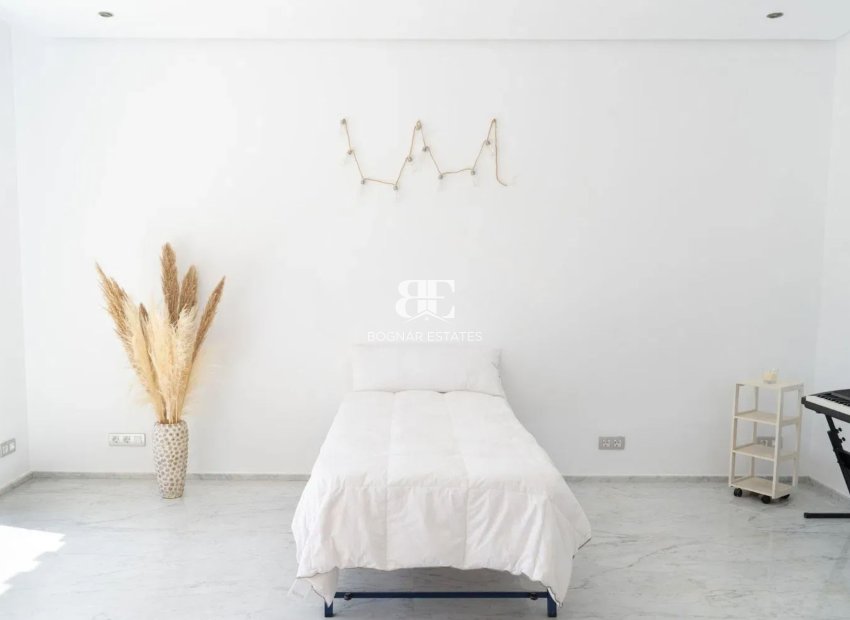 Nieuwbouw - Villa -
San Roque