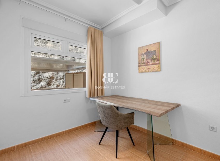 Resale - 4. Semi-detached villa -
Ciudad Quesada - Costa Blanca South