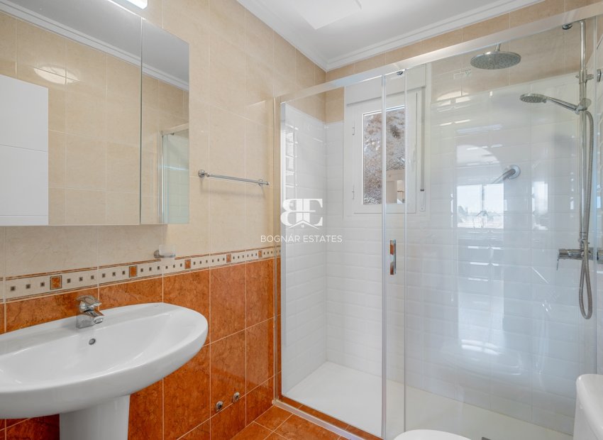 Resale - 4. Semi-detached villa -
Ciudad Quesada - Costa Blanca South