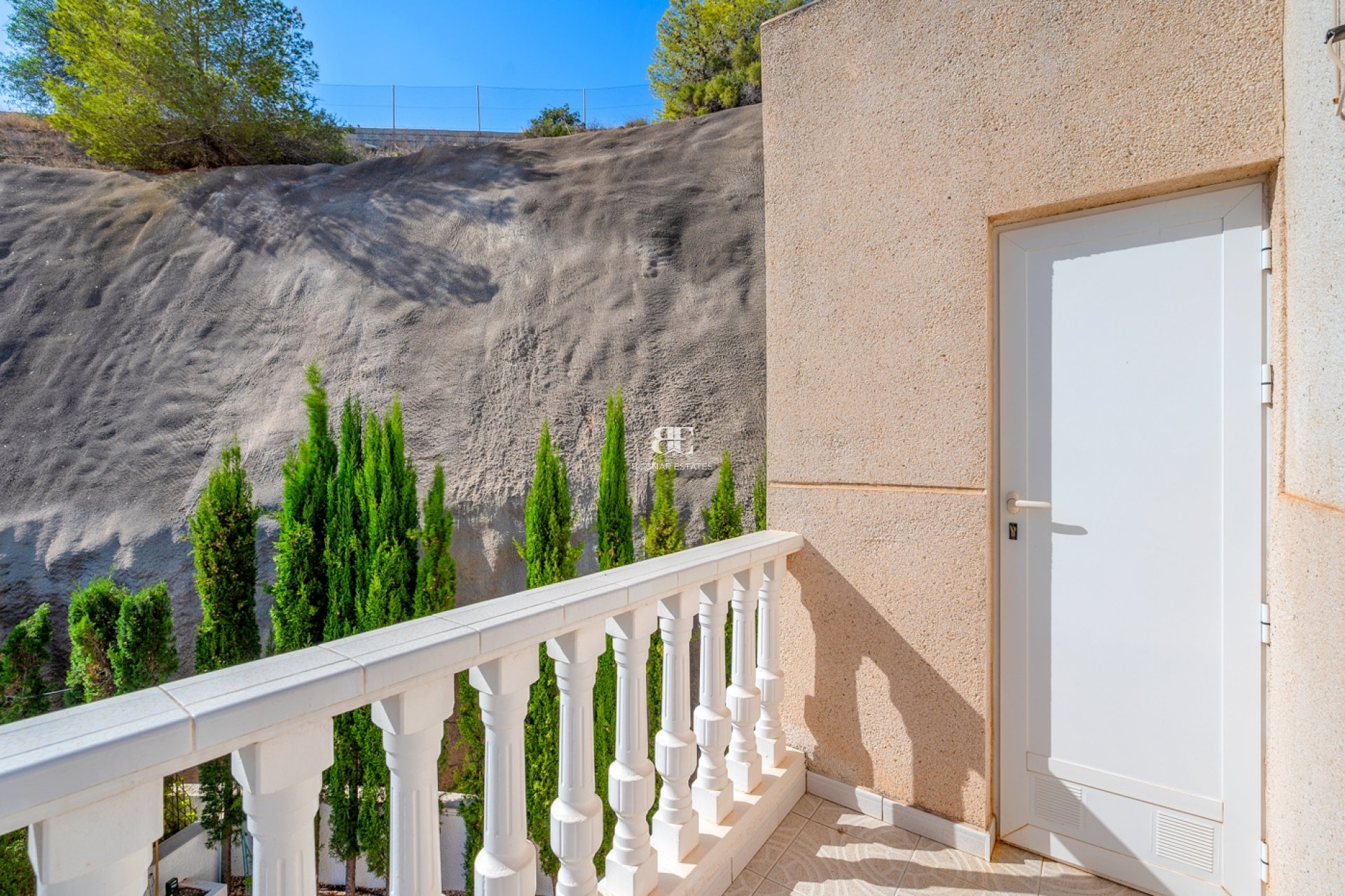 Resale - 4. Semi-detached villa -
Ciudad Quesada - Costa Blanca South