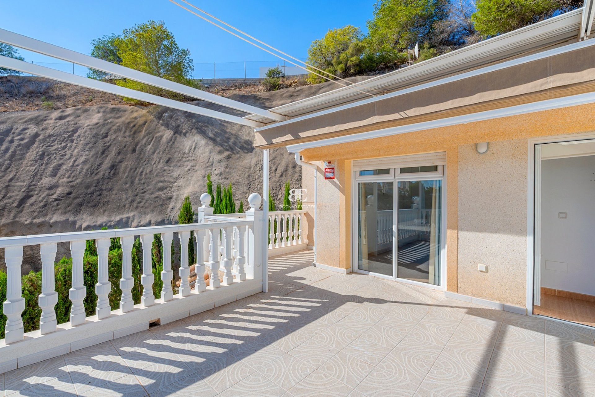 Resale - 4. Semi-detached villa -
Ciudad Quesada - Costa Blanca South