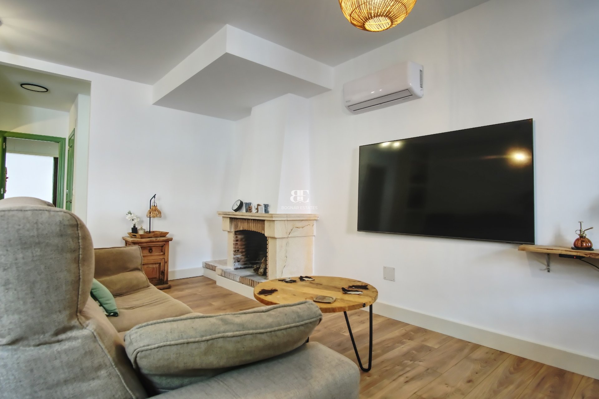 Resale - 4. Semi-detached villa -
Orihuela Costa - Costa Blanca South