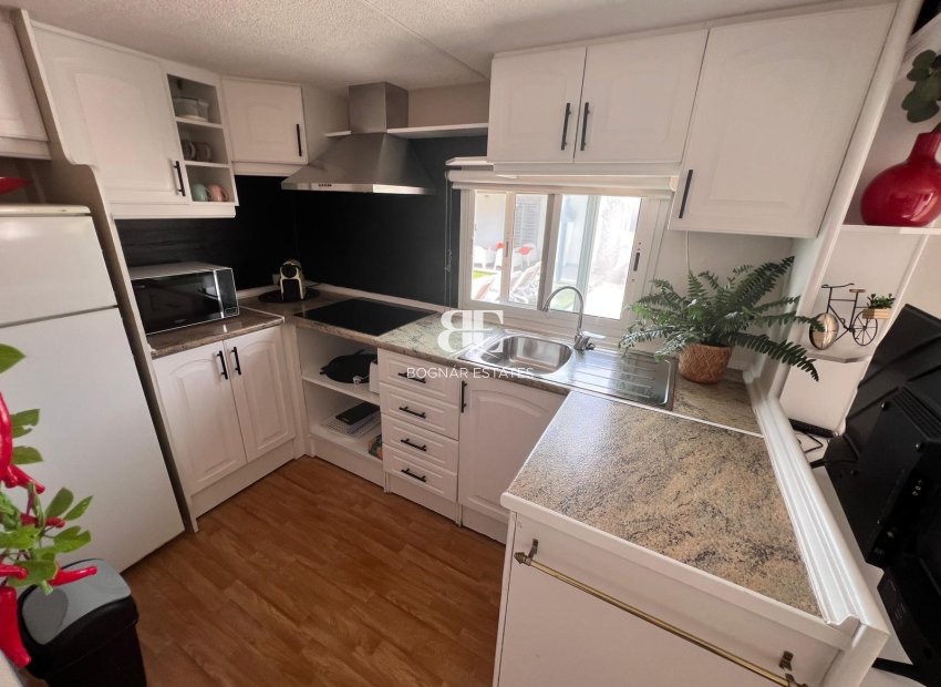 Resale - 5. Finca / Country Property -
Elche - La Marina