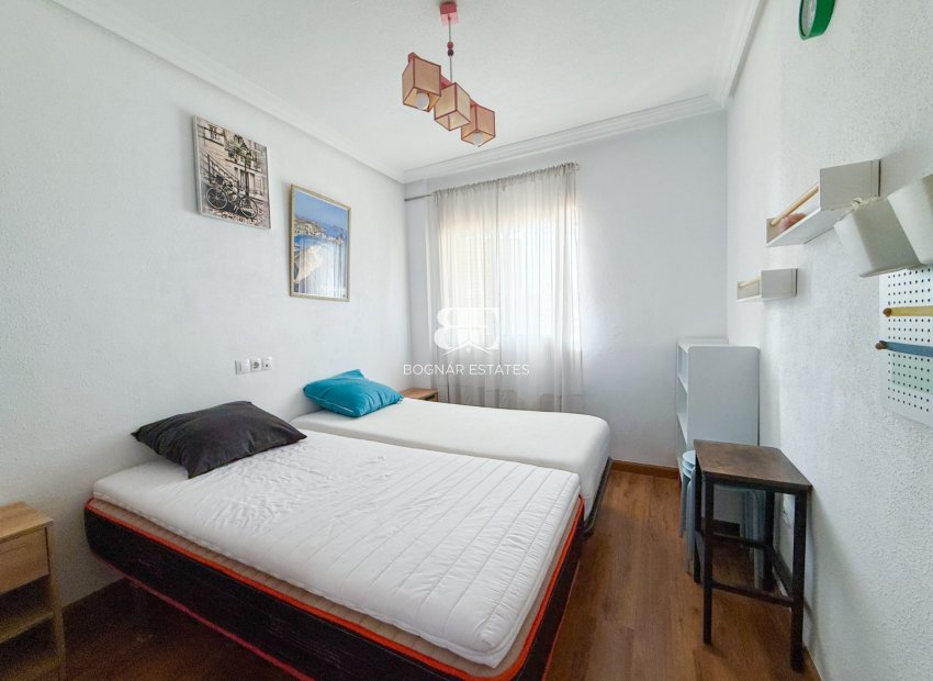 Resale - apartment -
Aguilas - Los Collados