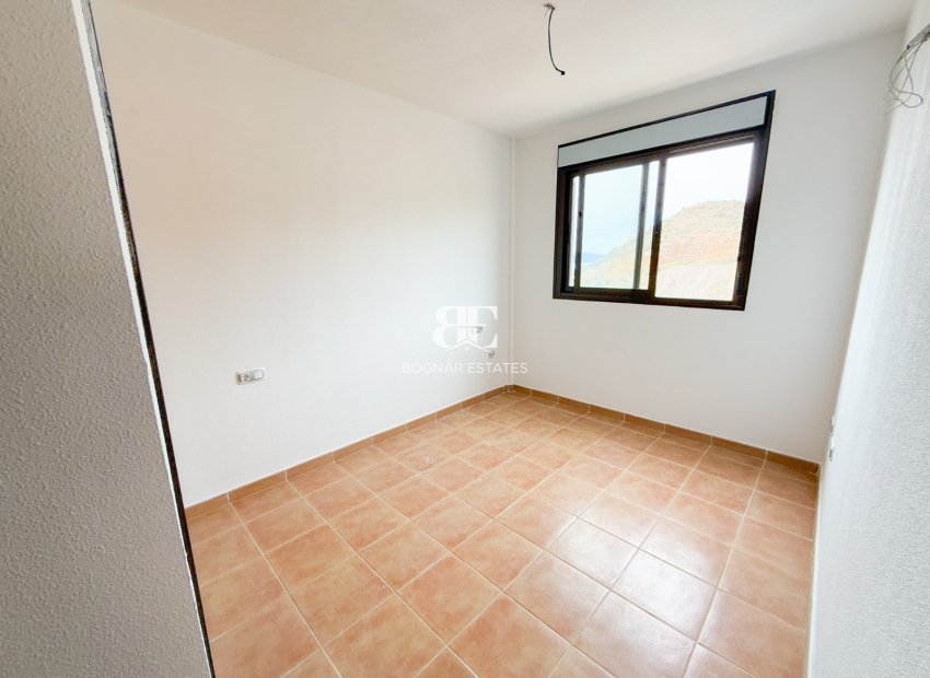Resale - apartment -
Aguilas - Los Collados