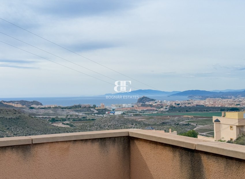 Resale - apartment -
Aguilas - Los Collados