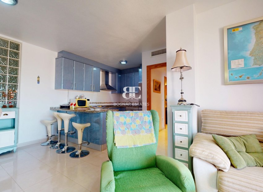 Resale - apartment -
Aguilas - Los Geraneos