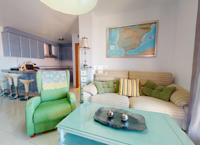 Resale - apartment -
Aguilas - Los Geraneos