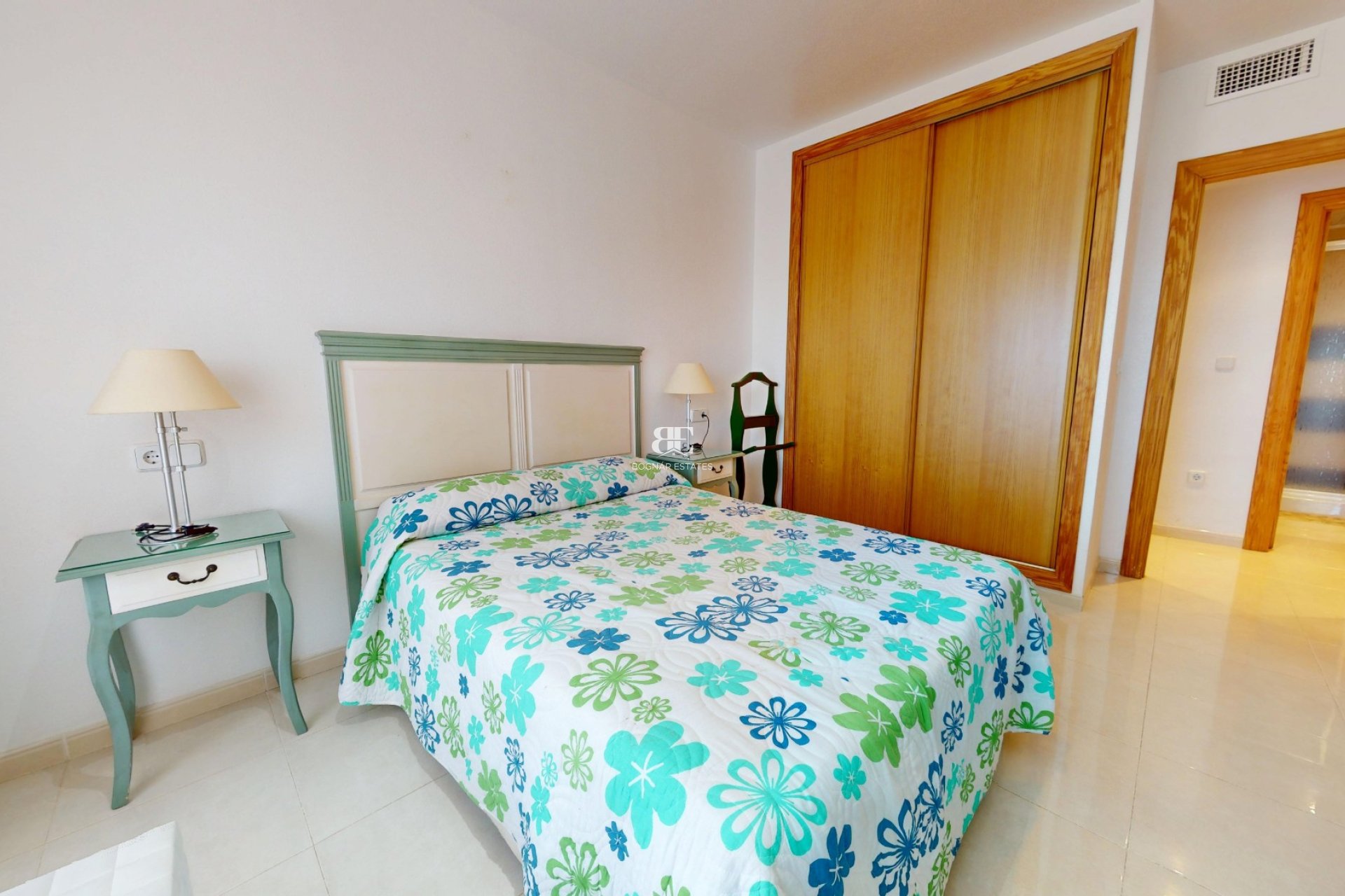 Resale - apartment -
Aguilas - Los Geraneos