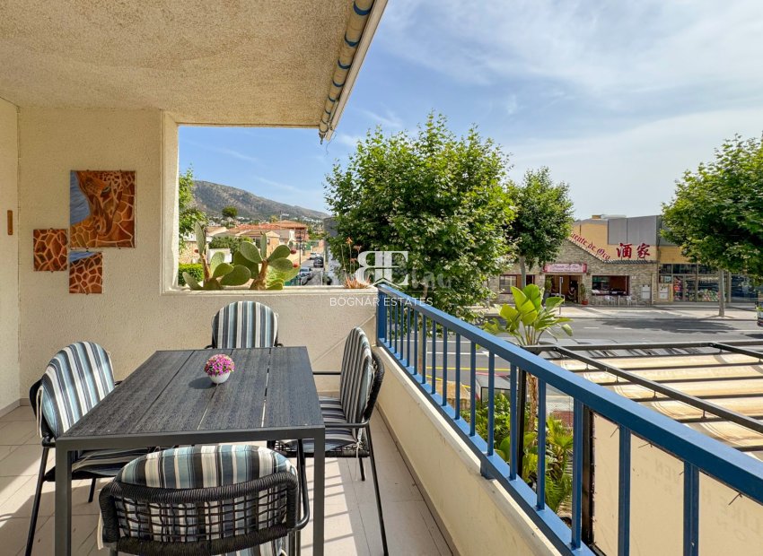 Resale - apartment -
Albir - Centro