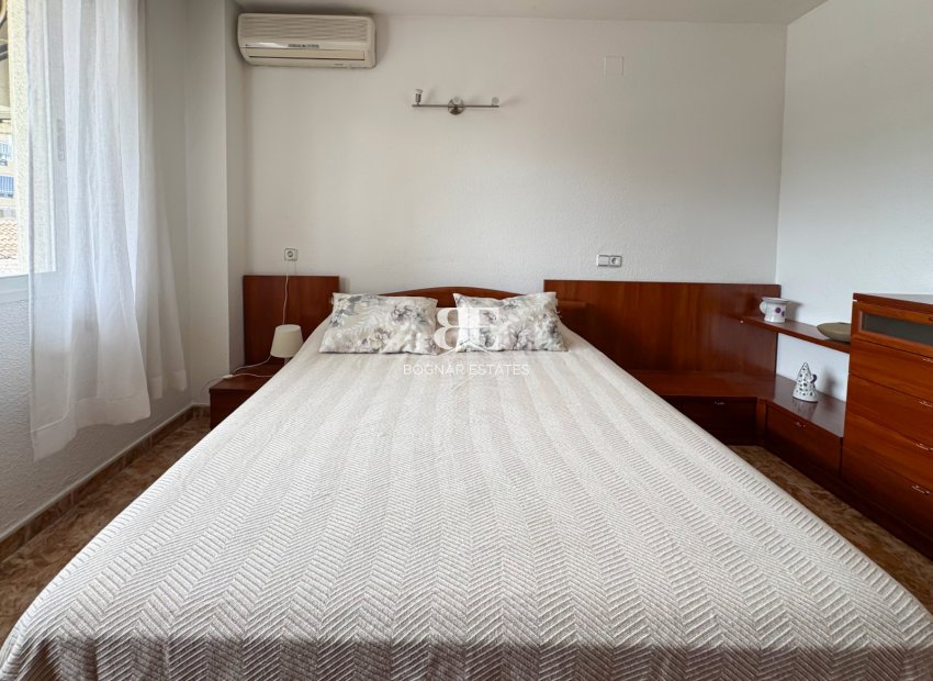 Resale - apartment -
Albir - Centro