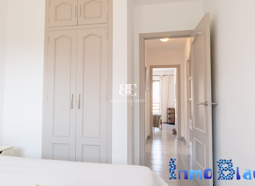 Resale - apartment -
Albir - Centro