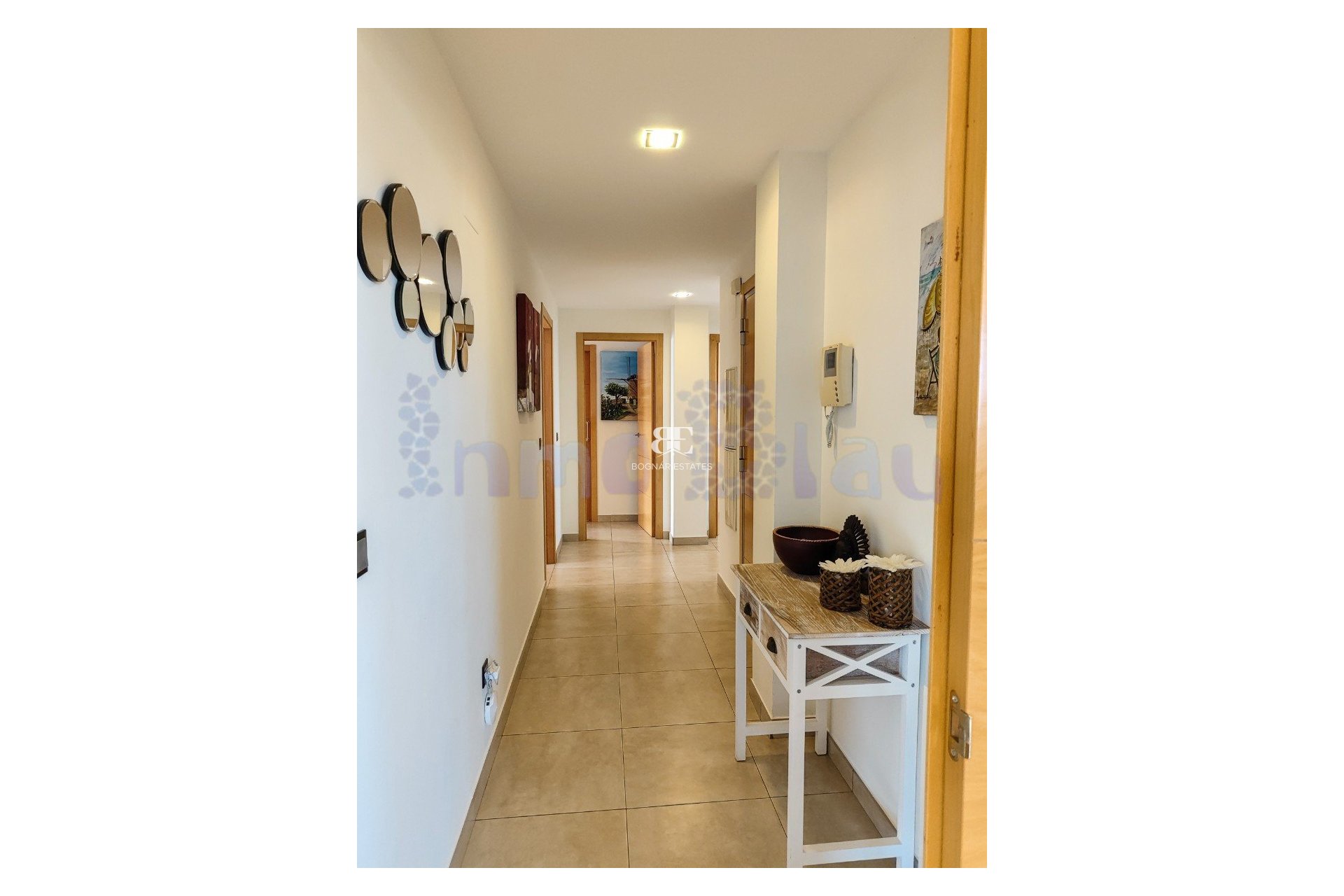 Resale - apartment -
Albir