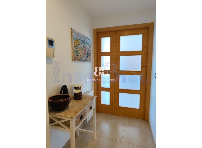 Resale - apartment -
Albir