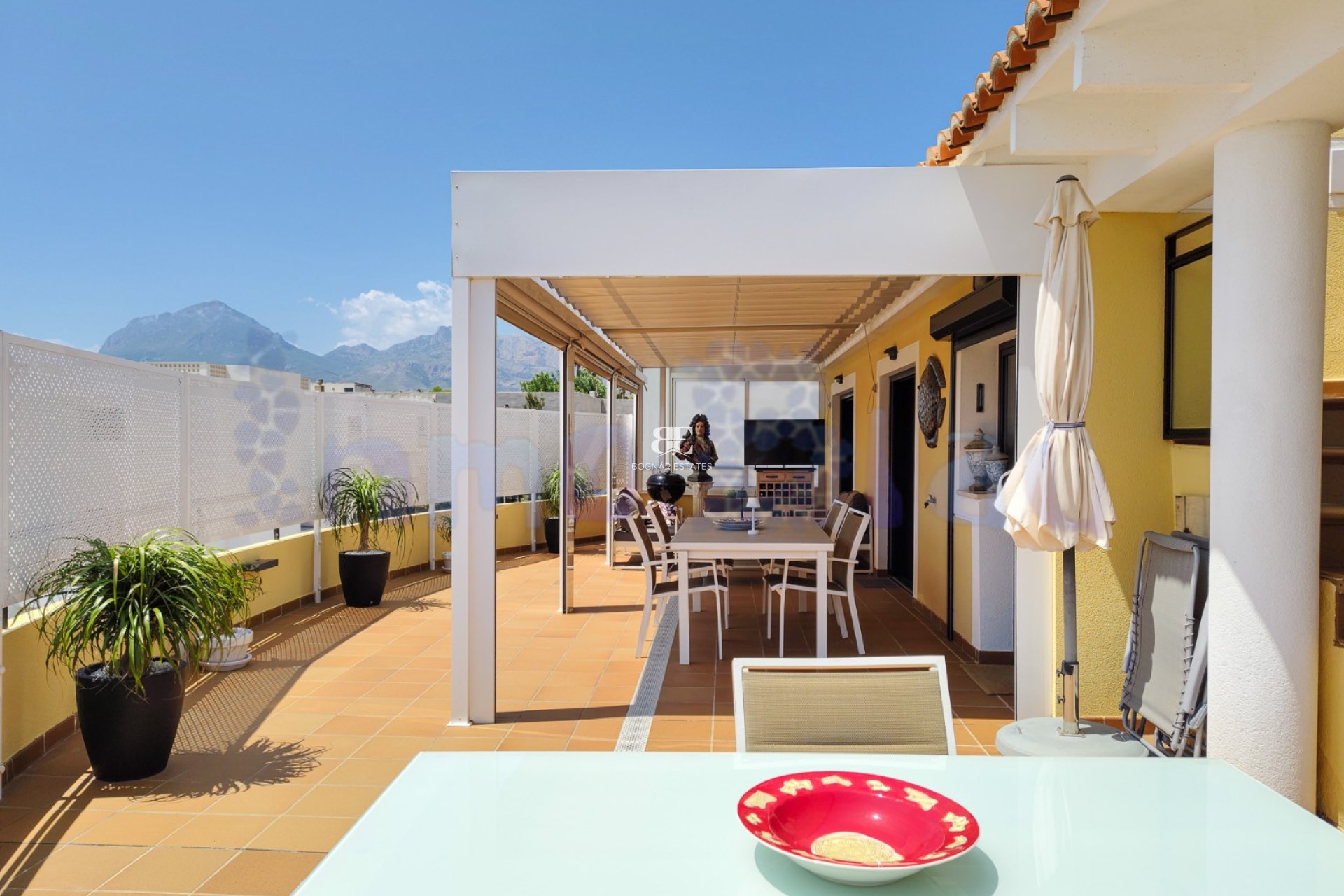 Resale - apartment -
Albir