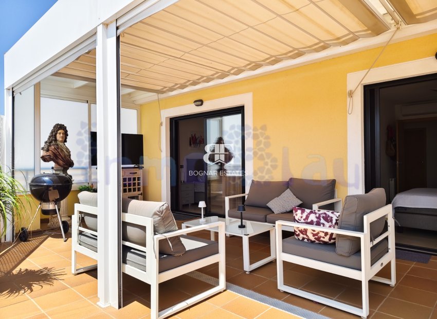 Resale - apartment -
Albir