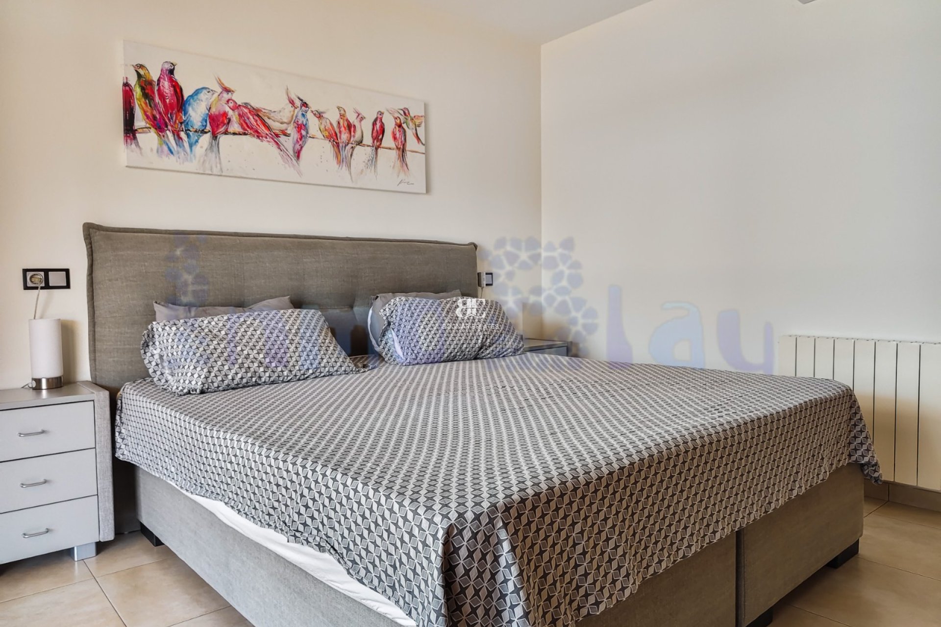 Resale - apartment -
Albir