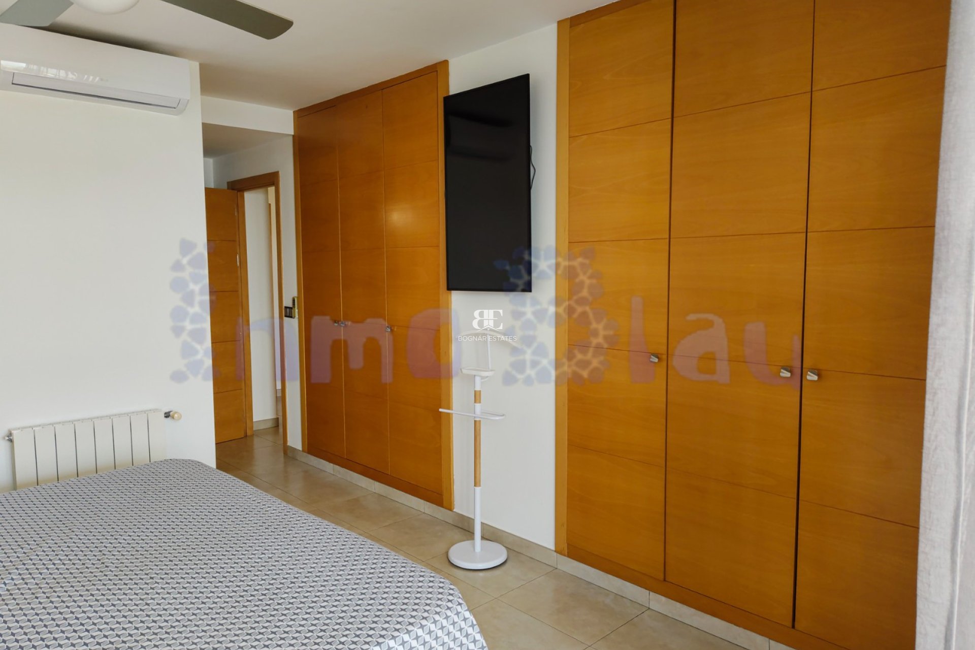 Resale - apartment -
Albir