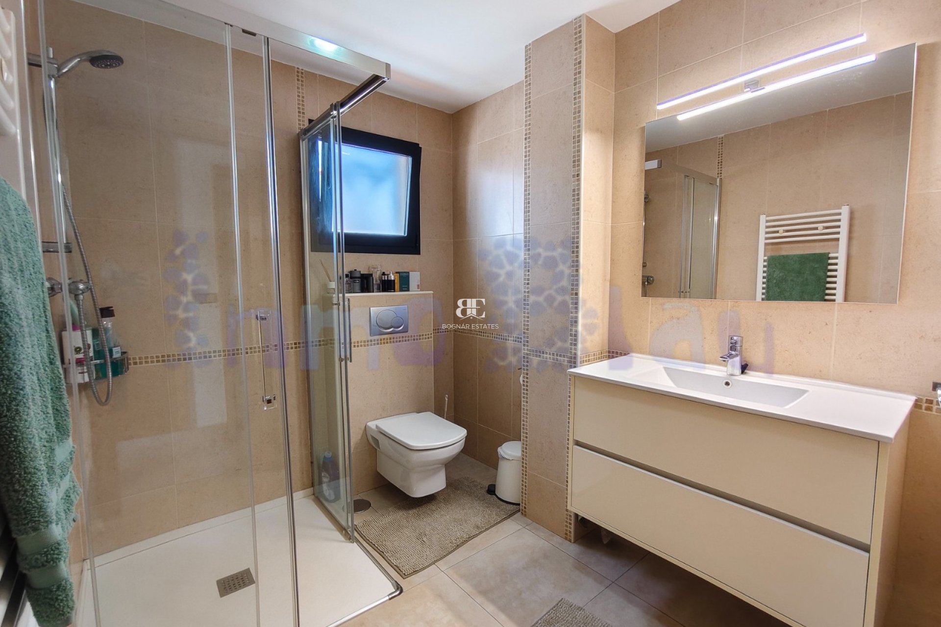 Resale - apartment -
Albir