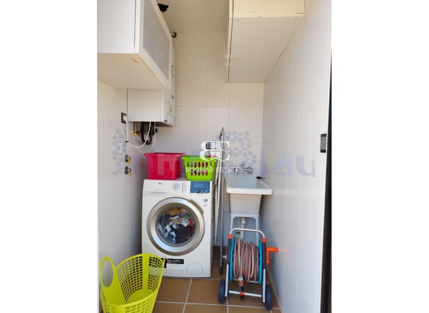 Resale - apartment -
Albir