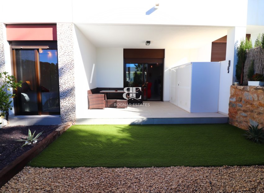 Resale - apartment -
Algorfa - La finca Golf