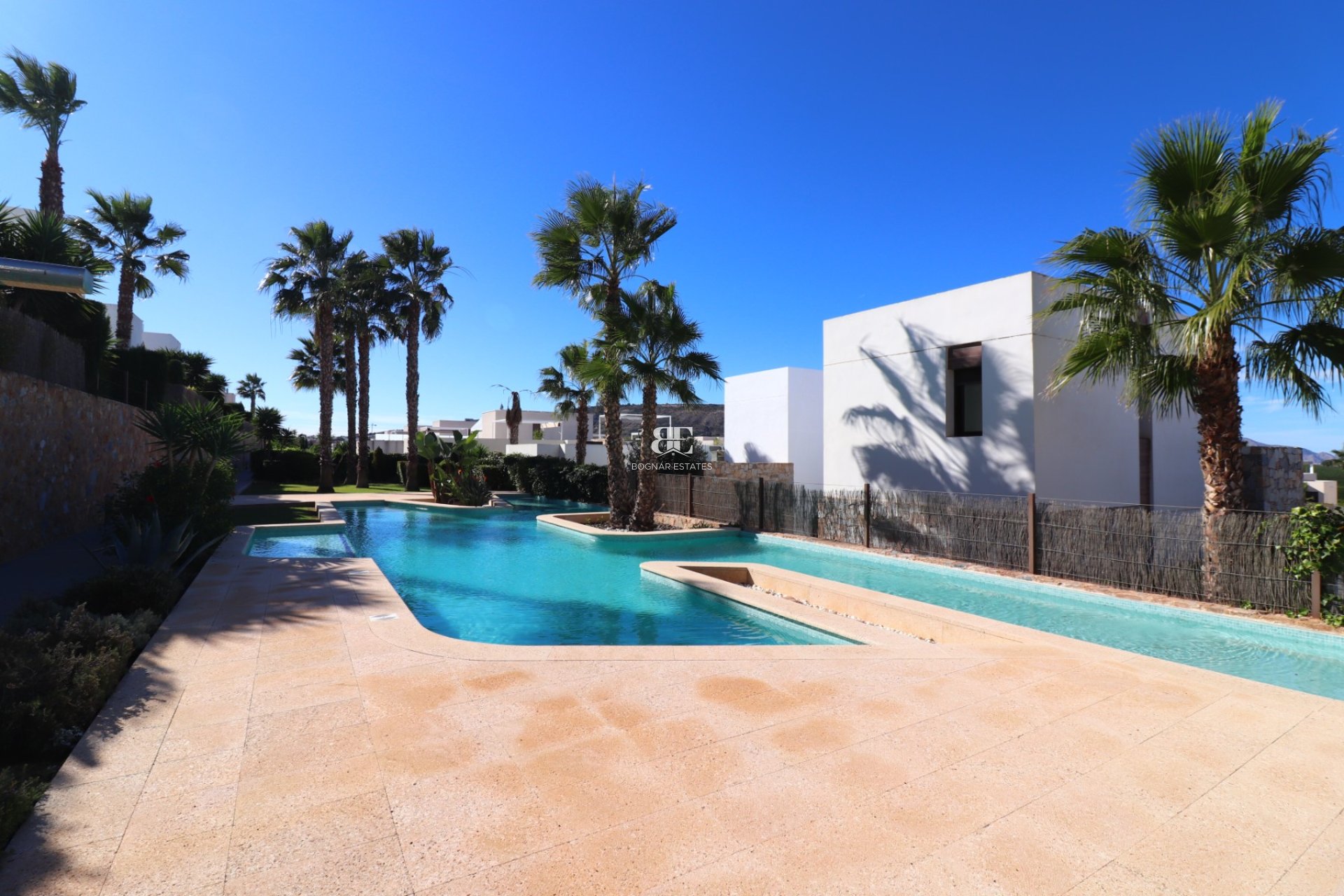 Resale - apartment -
Algorfa - La finca Golf
