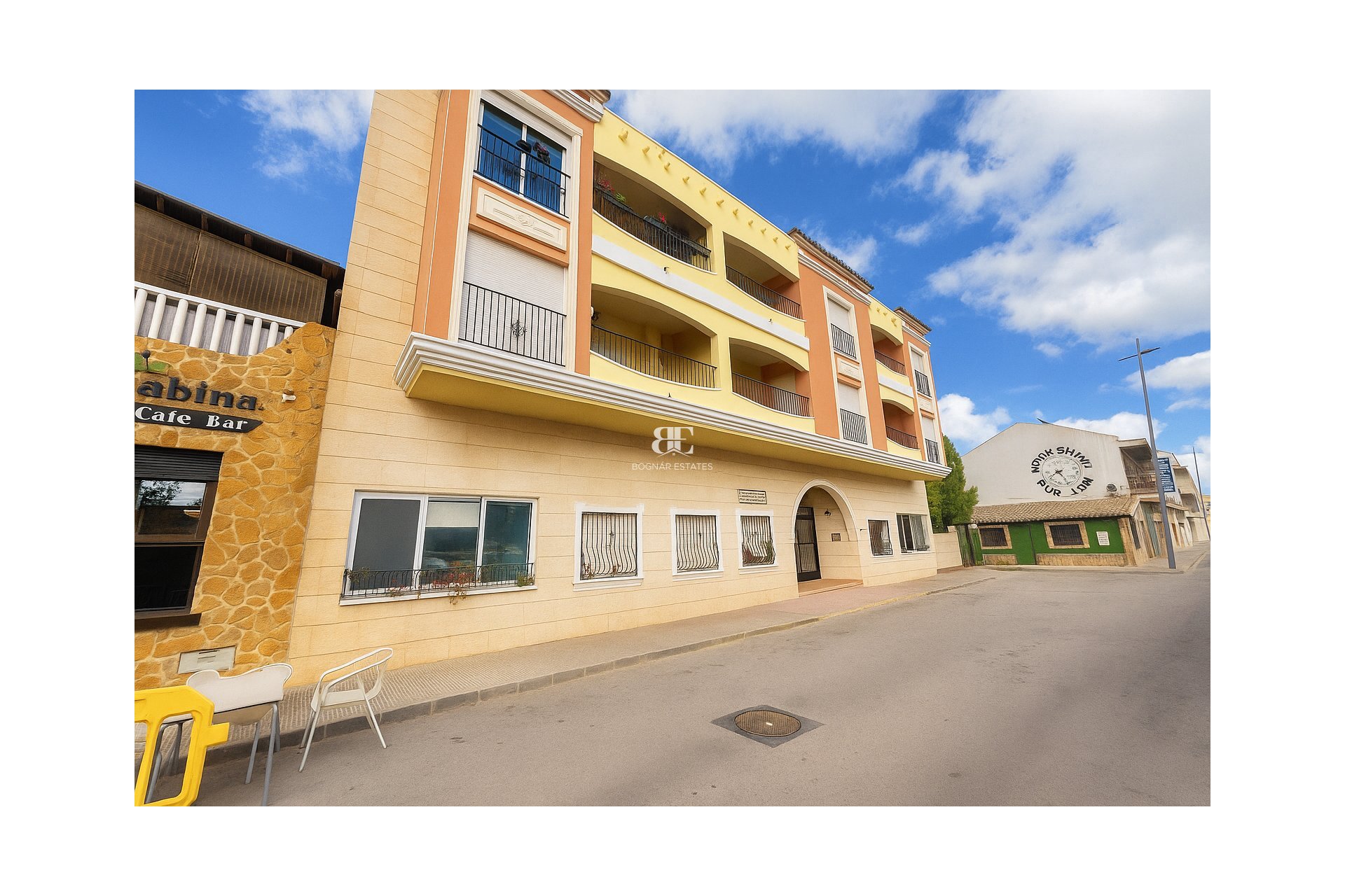 Resale - apartment -
Algorfa - Village