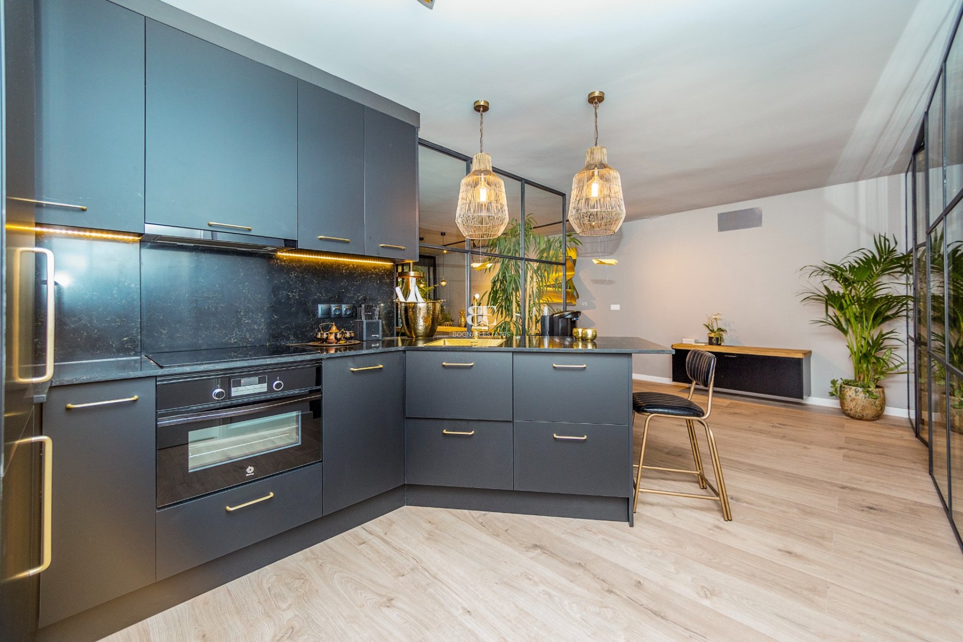 Resale - apartment -
Alicante - Alicante centro