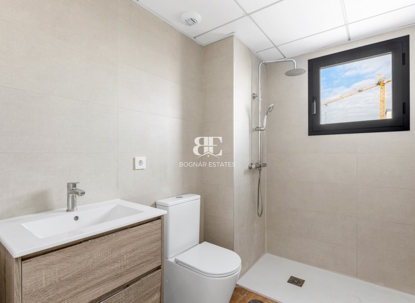 Resale - apartment -
Alicante - Benalua
