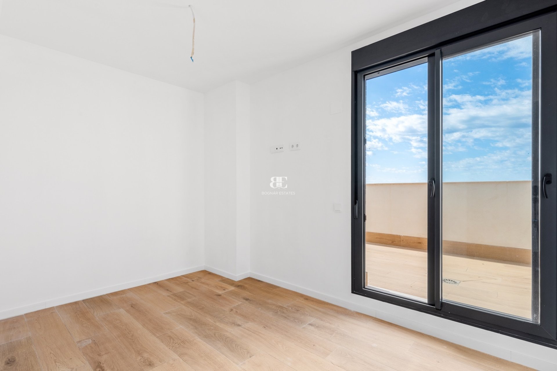 Resale - apartment -
Alicante - Benalua