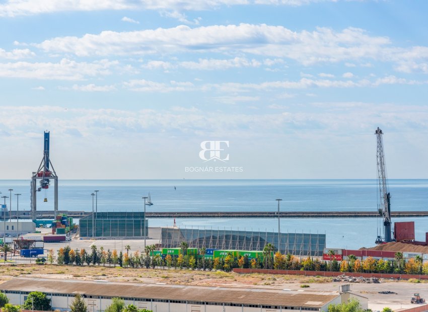 Resale - apartment -
Alicante - Benalua