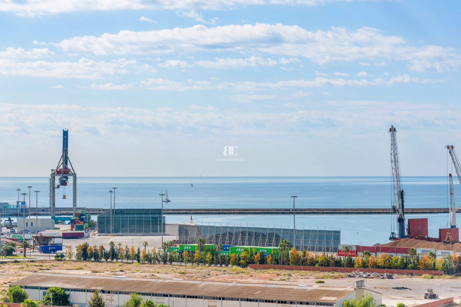 Resale - apartment -
Alicante - Benalua