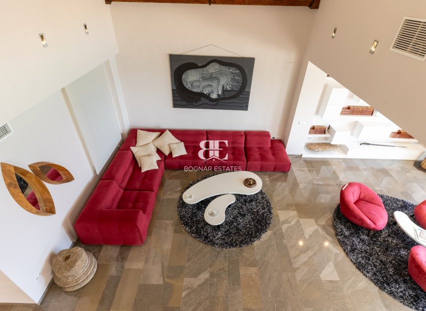 Resale - apartment -
Alicante - Center