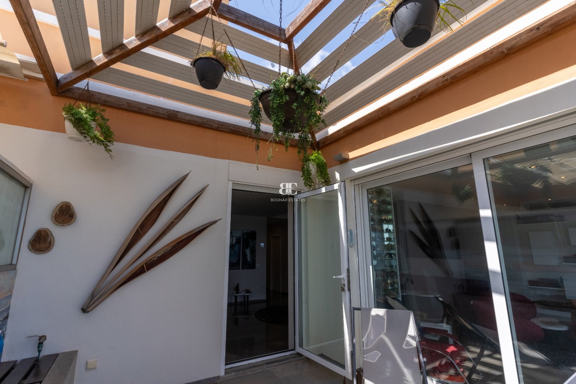 Resale - apartment -
Alicante - Center