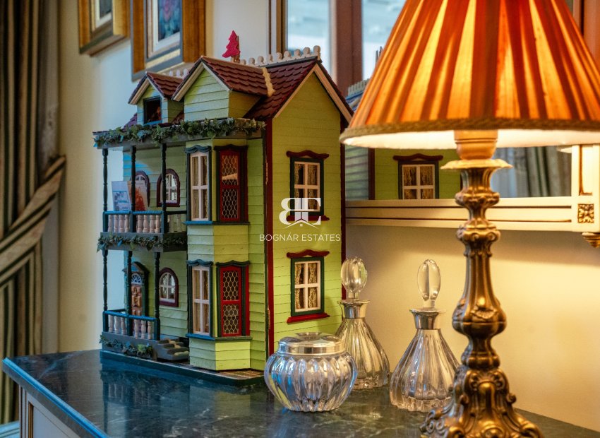 Resale - apartment -
Alicante - Center