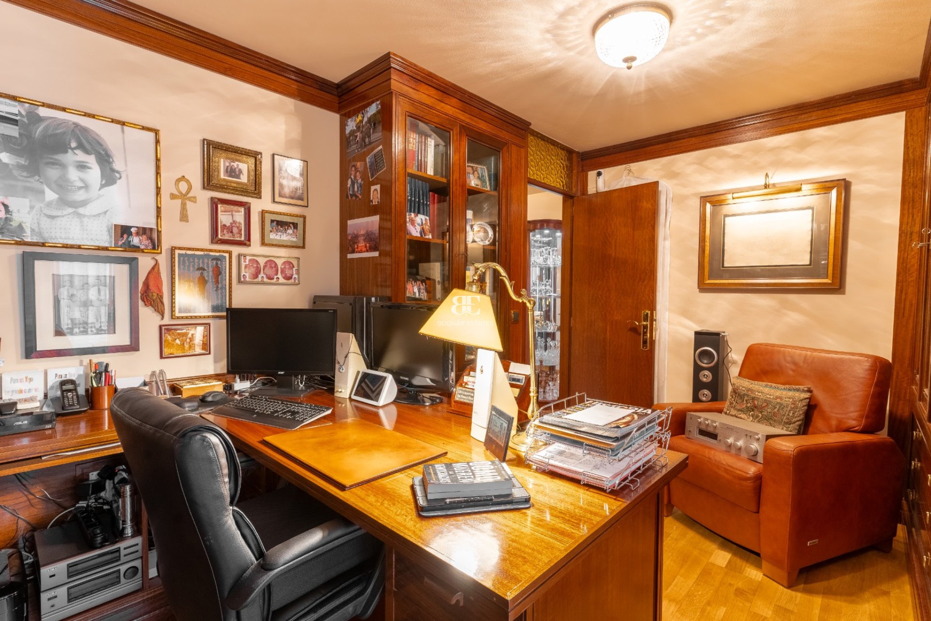 Resale - apartment -
Alicante - Center