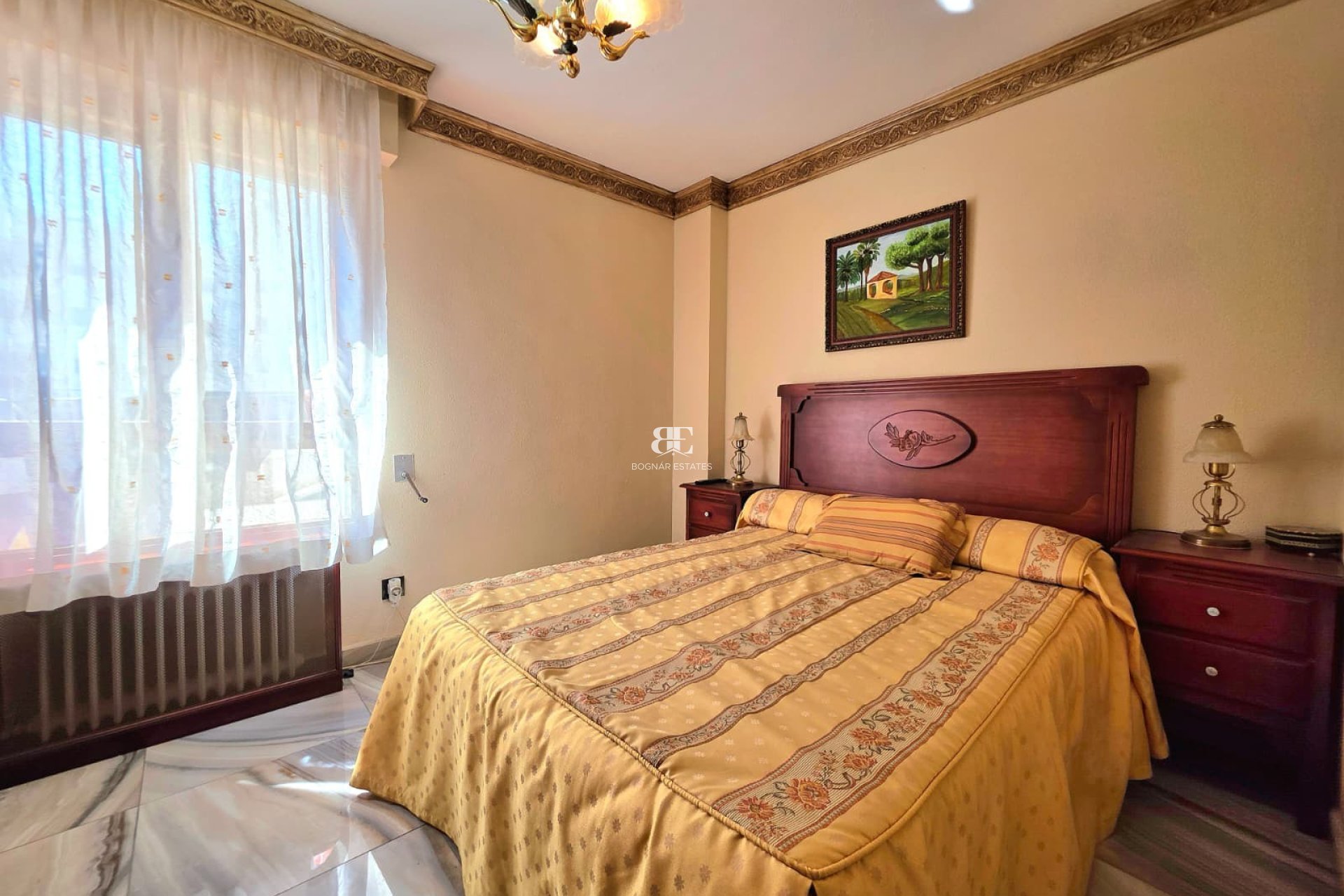 Resale - apartment -
Alicante - Centro