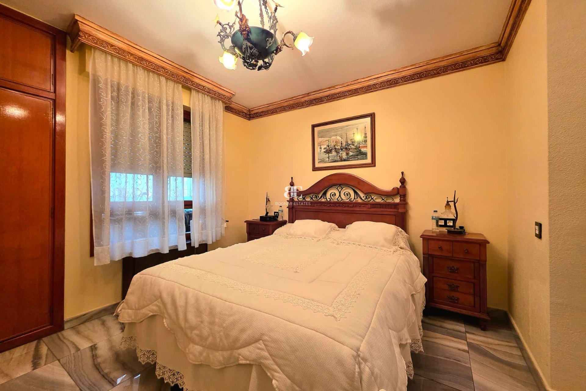 Resale - apartment -
Alicante - Centro