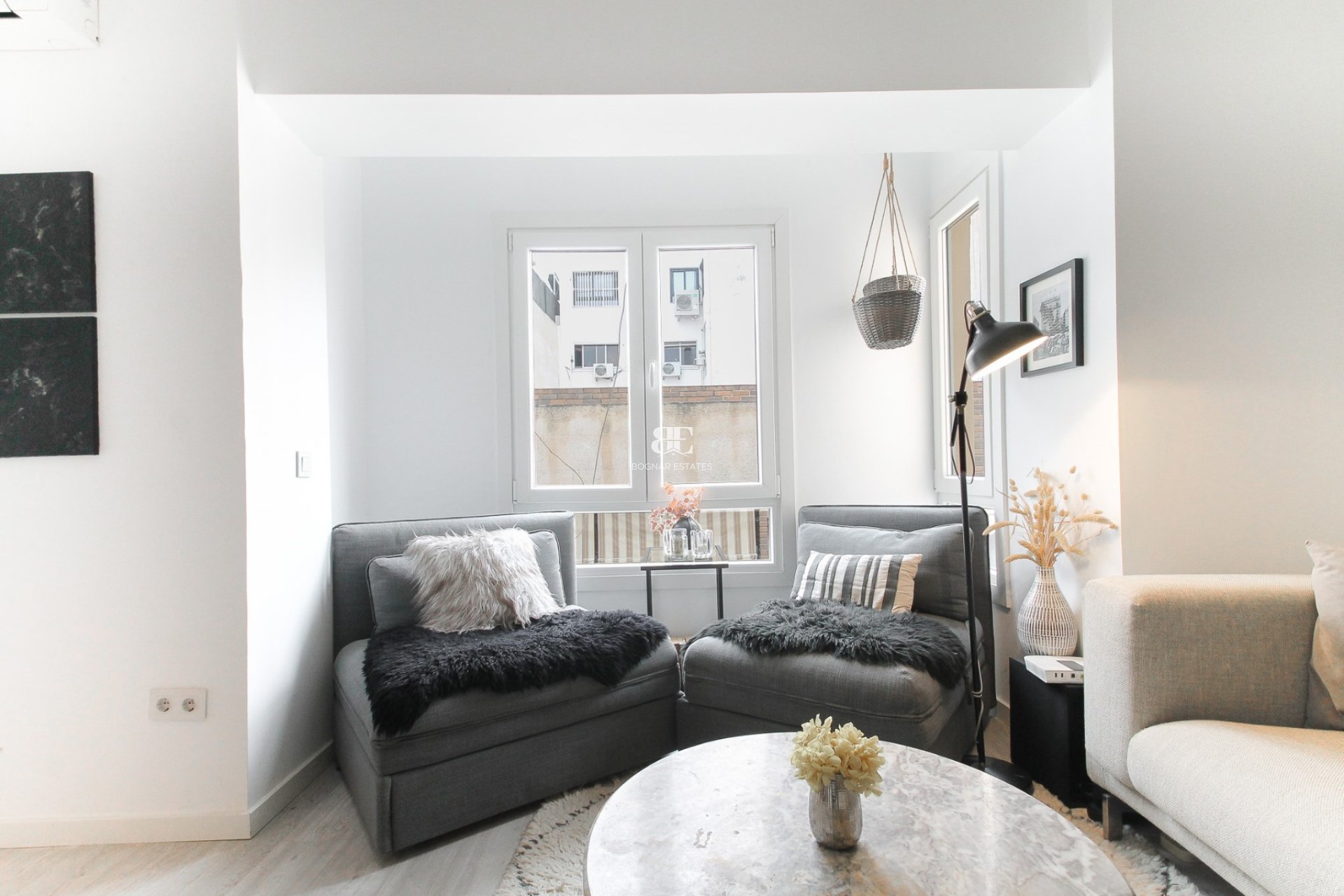 Resale - apartment -
Alicante - - Centro  -